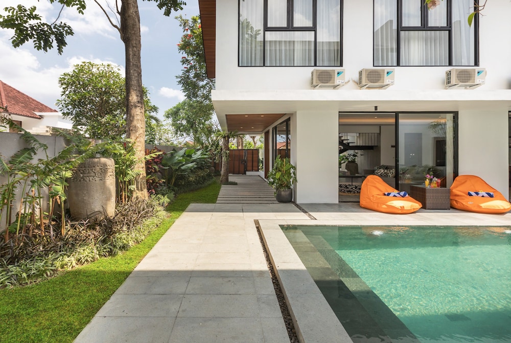 Villa Daun Canggu 3 52/64