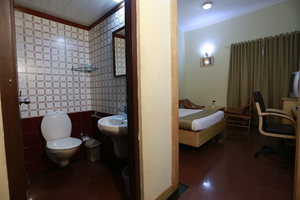 Presidency Hotel 22/63
