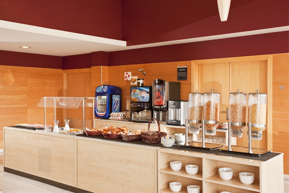 Holiday Inn Express Madrid Rivas 45/56