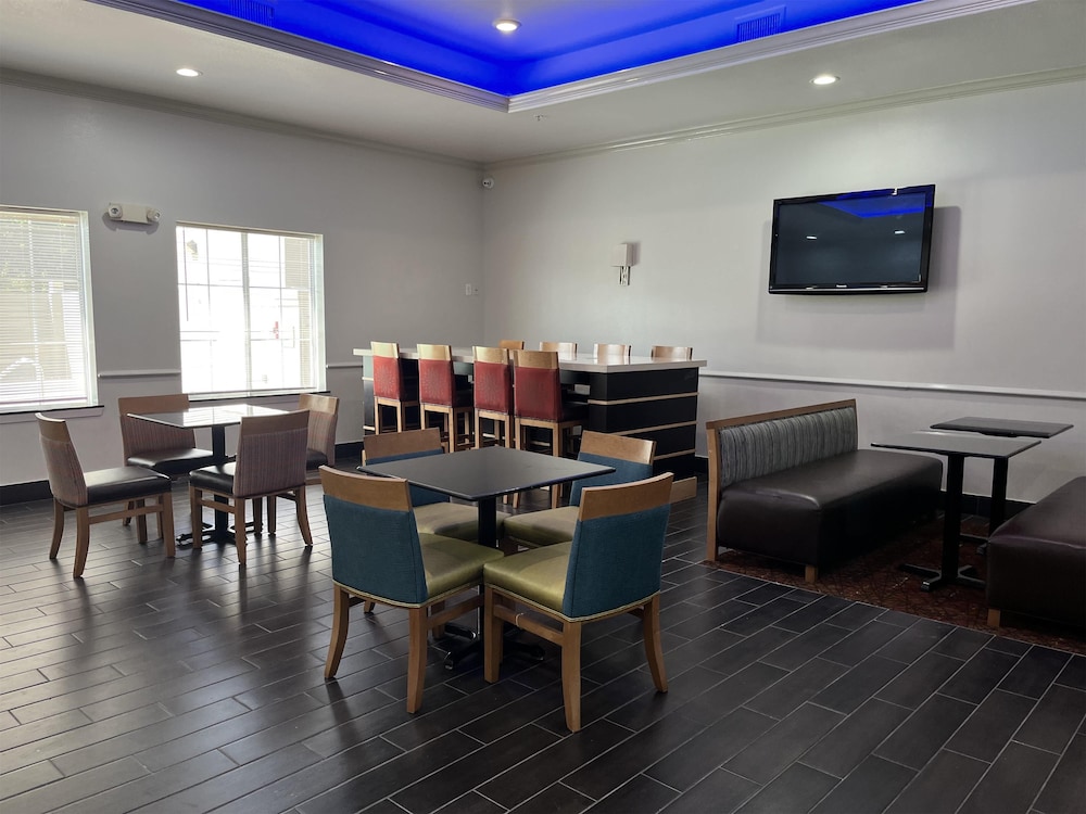Sonesta Essential Hotel Houston-I-45 Spring 31/47