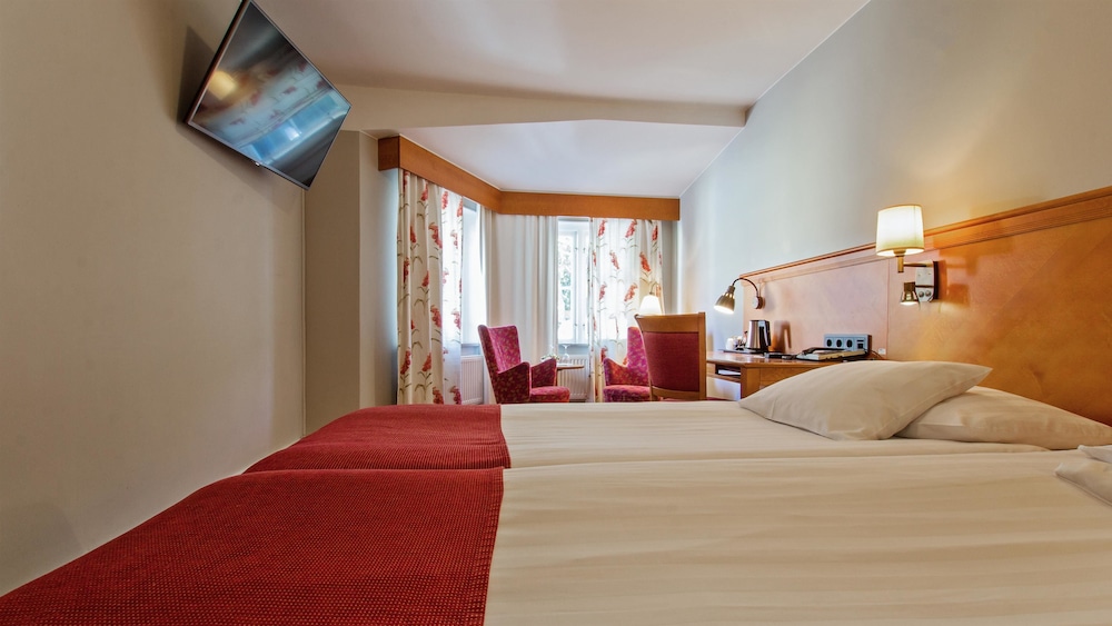 Best Western Strand Hotel 20/60