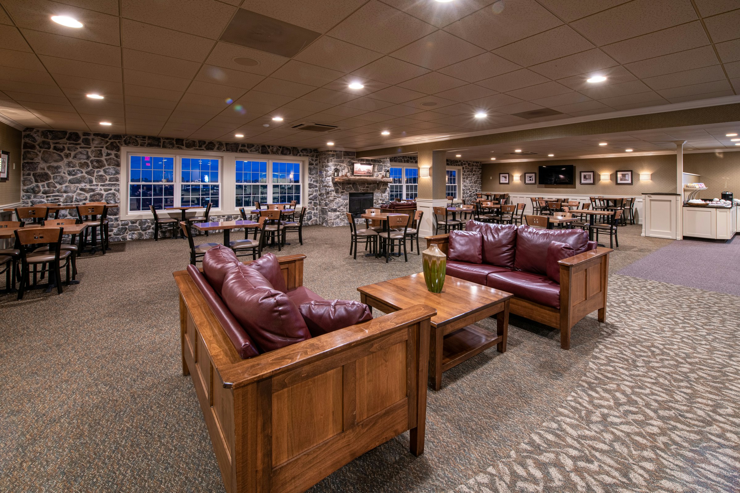 Amish View Inn And Suites 28/41
