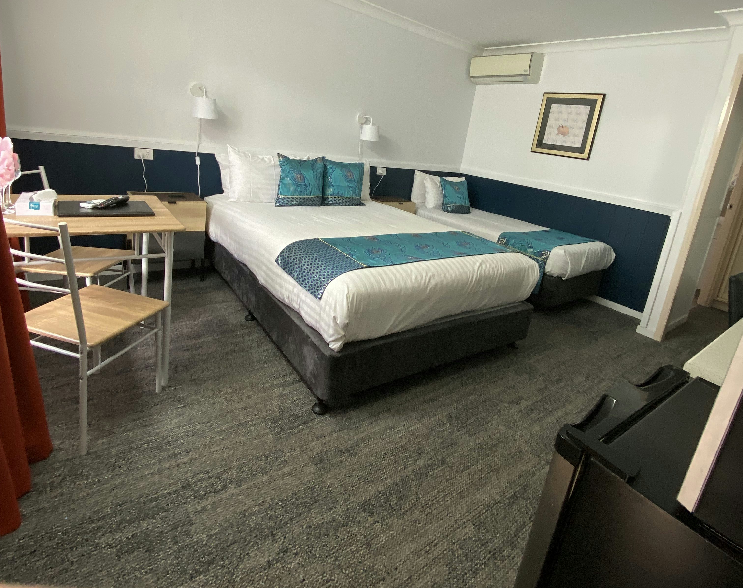 Centre Point Mid City Motor Inn 1/5