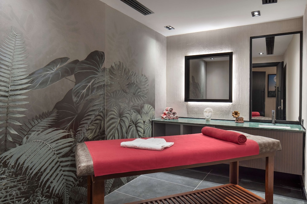 Radisson Hotel Izmir Aliaga 35/68