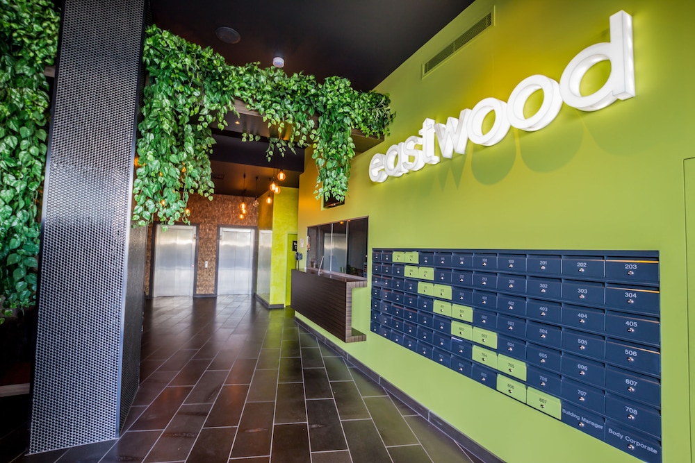 EASTWOOD APARTMENTS 9/46