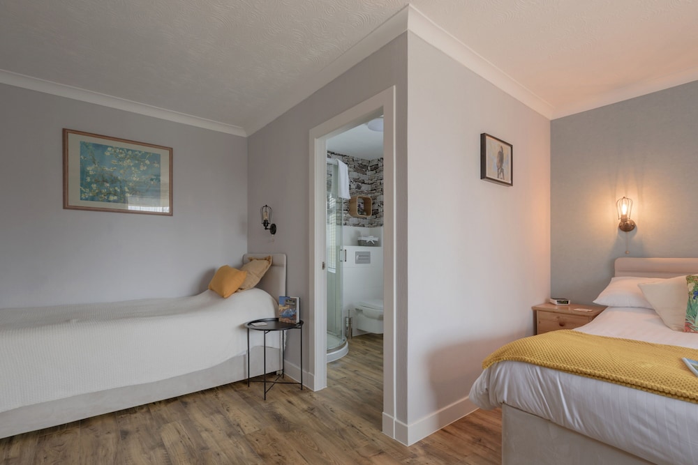 Braeburn Guesthouse 8/50
