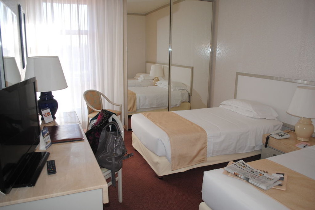 Etrusco Arezzo Hotel, Sure Hotel Collection by Best Western 4/18