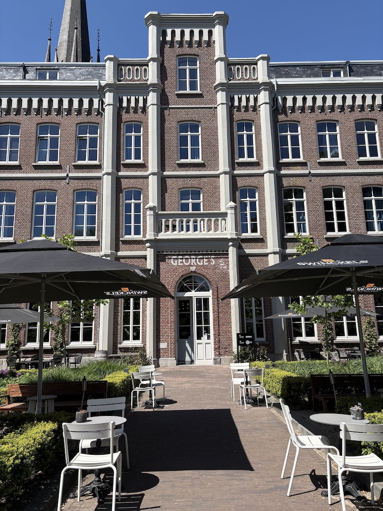 Merici Hotel 5/75