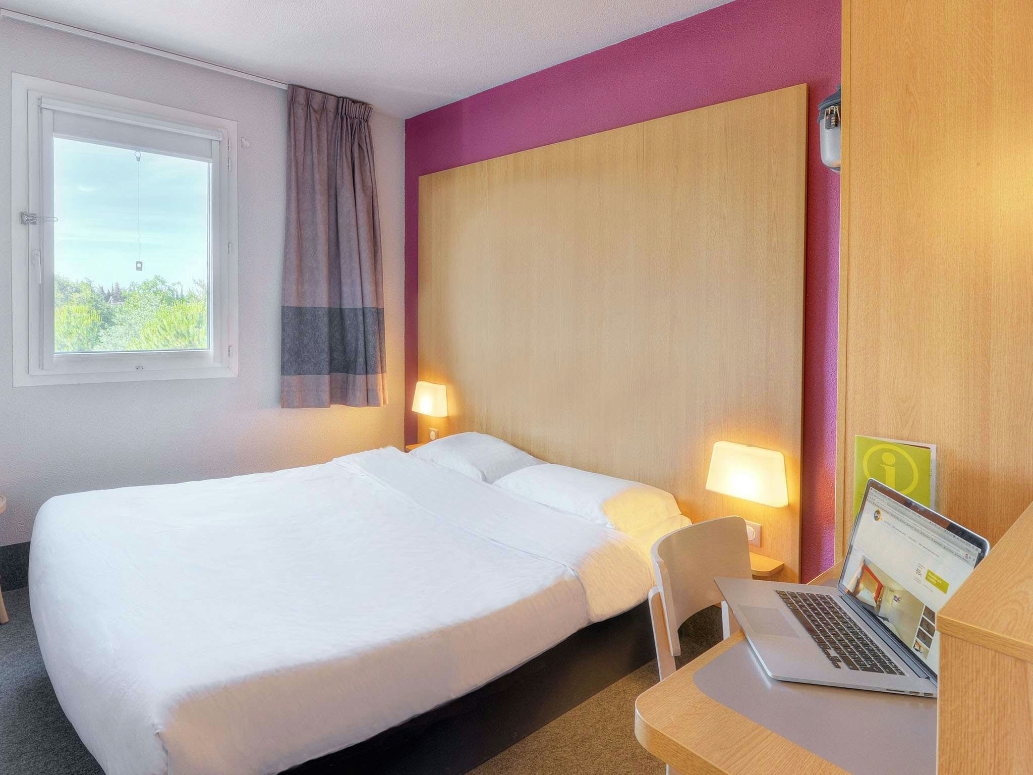 B&B HOTEL Salon De Provence 12/17