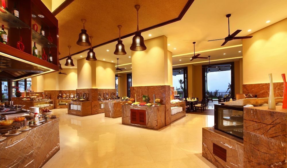 Sanya Seacube Holiday Hotel 22/49