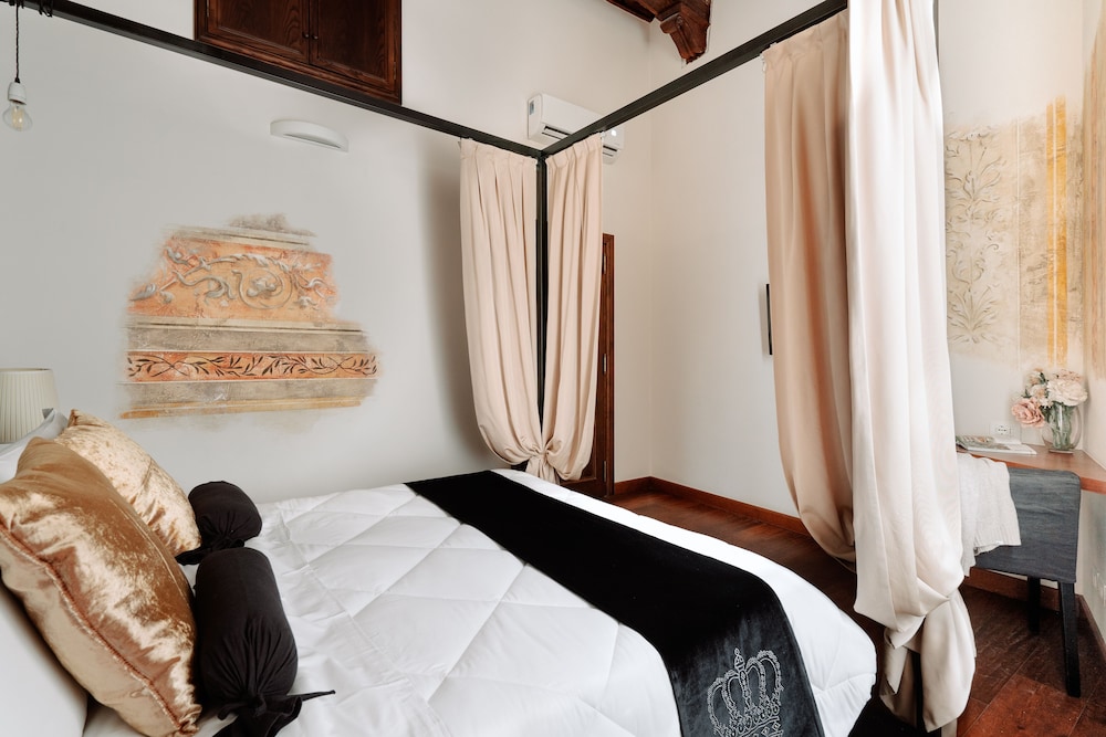 Relais Giulia 24/85