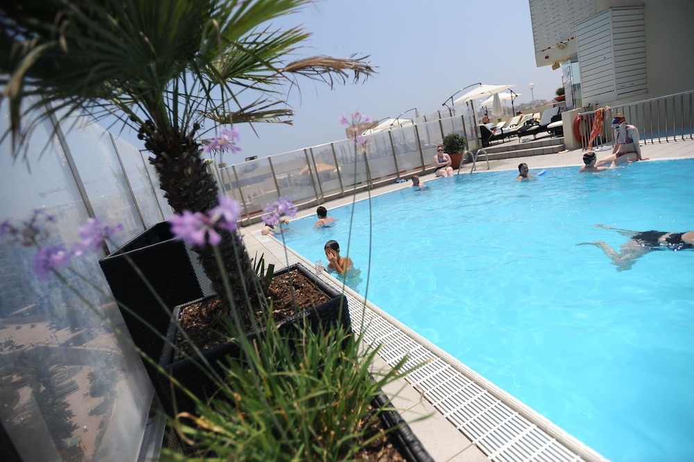 Plaza Regency Hotels 23/50