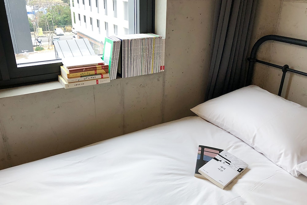 Playce Camp Jeju 24/71