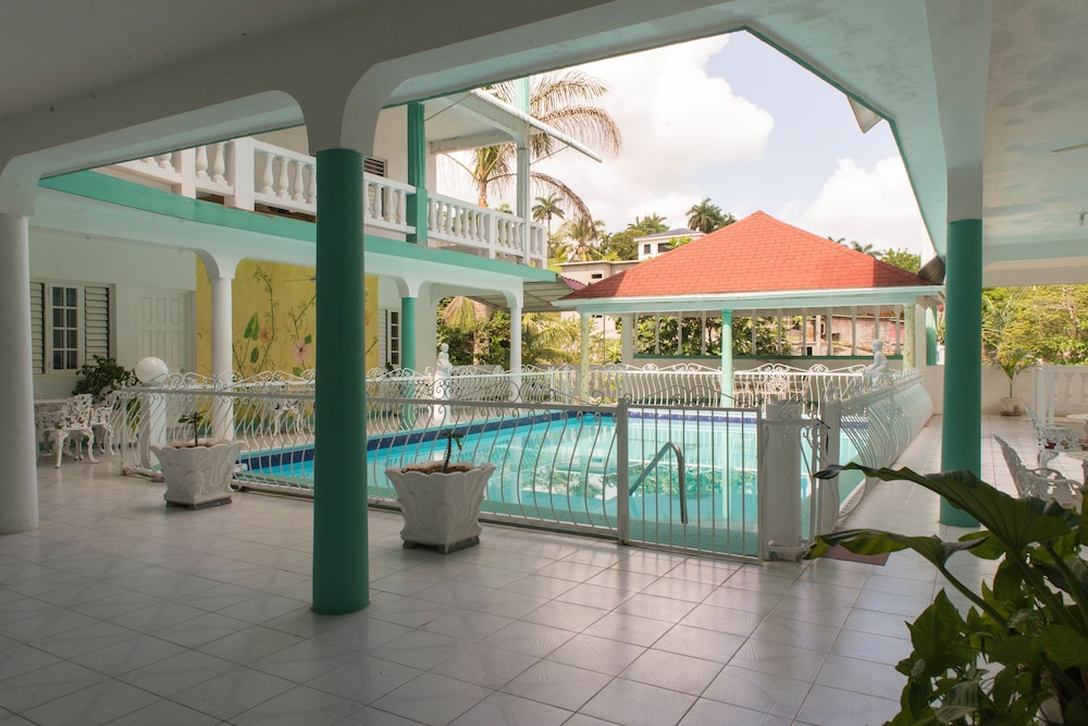 Villa Diamond Suite 39/50