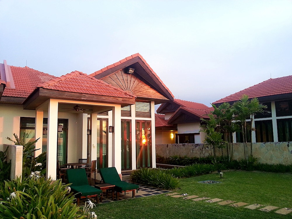 Borneo Beach Villas 4/62