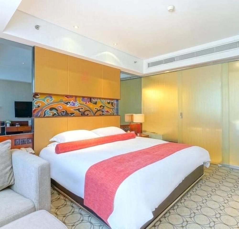 Rsun Hotel 25/50