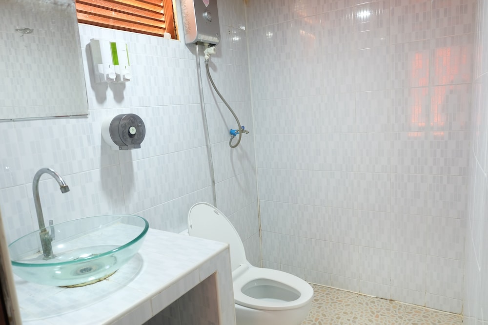 PHI PHI SAND SEA VIEW RESORT 55/57