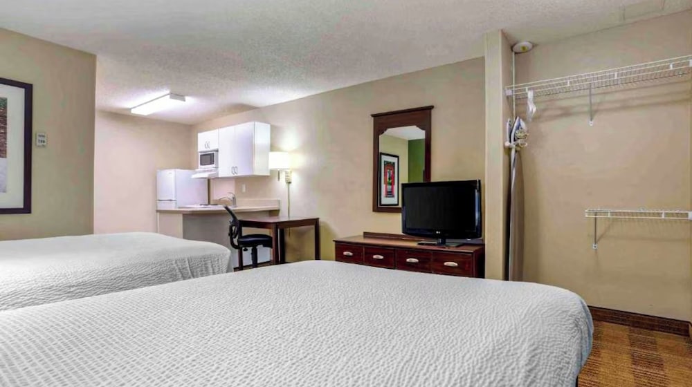 Studio 6 Extended stay Huntsville, AL - US Space & Rocket Center 19/46