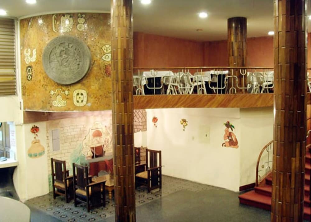Hotel Maya Excelsior 6/19