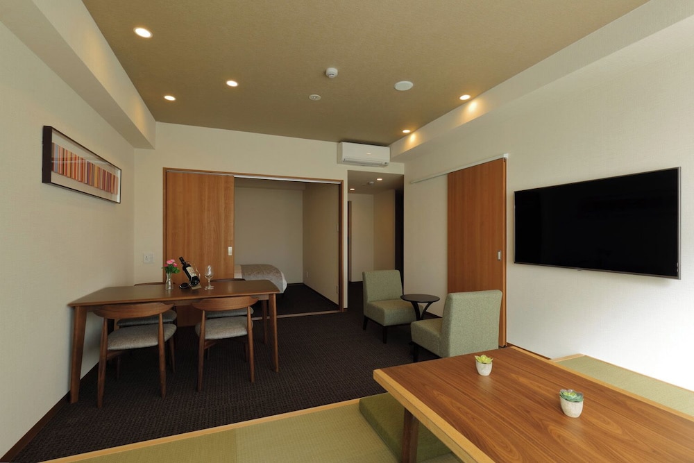 Randor Residential Hotel Kyoto Suites 37/48