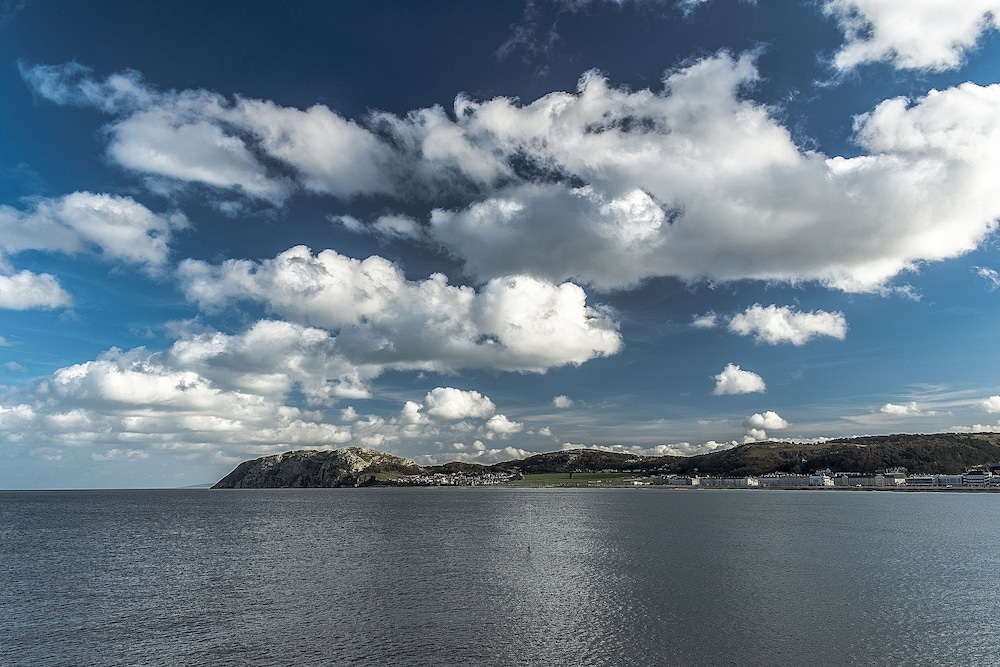 Grand Hotel Llandudno 56/65
