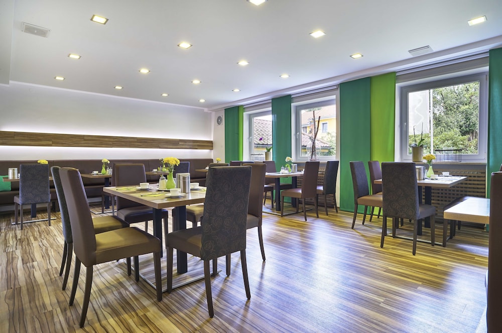 Hotel Lindenhof 62/76
