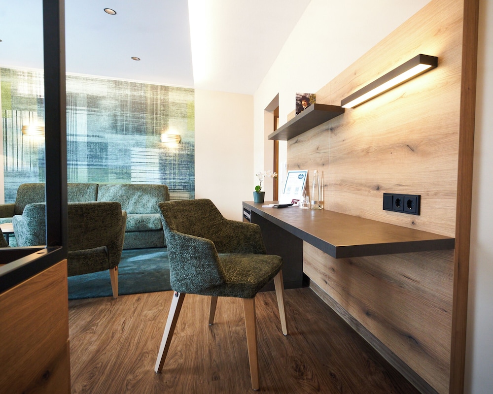 Hotel Erber 25/49