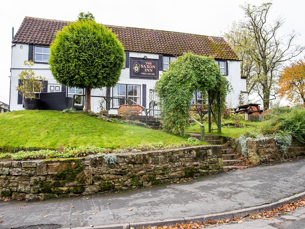 The Saxon Inn 42/50