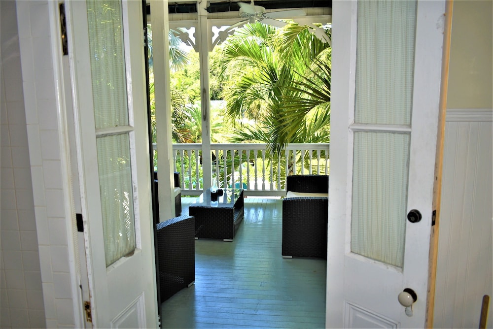 Simonton Court Hotel Key West 10/79
