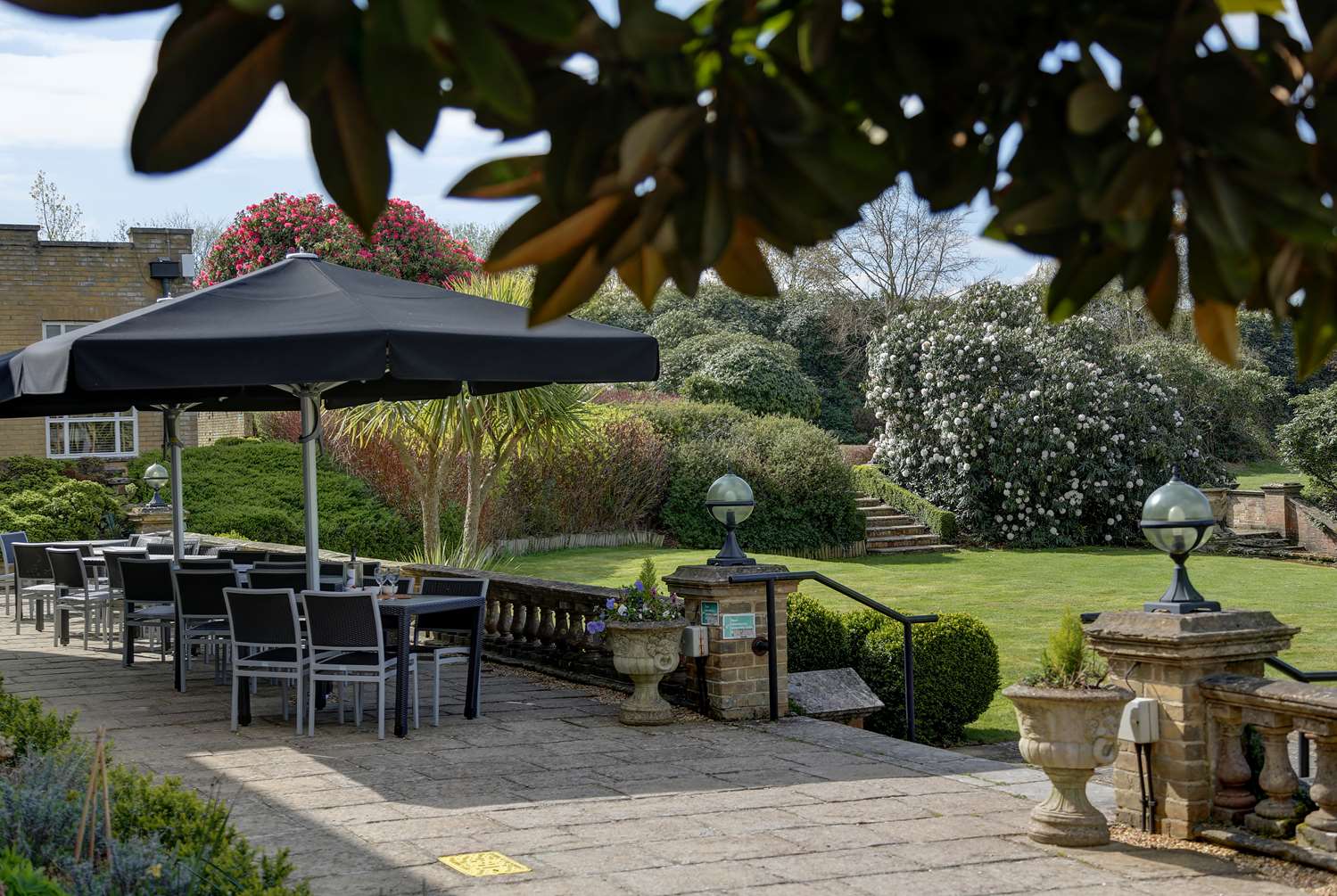 Best Western Chilworth Manor Hotel 52/53
