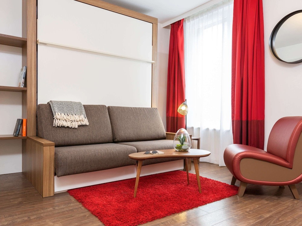 Aparthotel Adagio la Defense Courbevoie 44/70