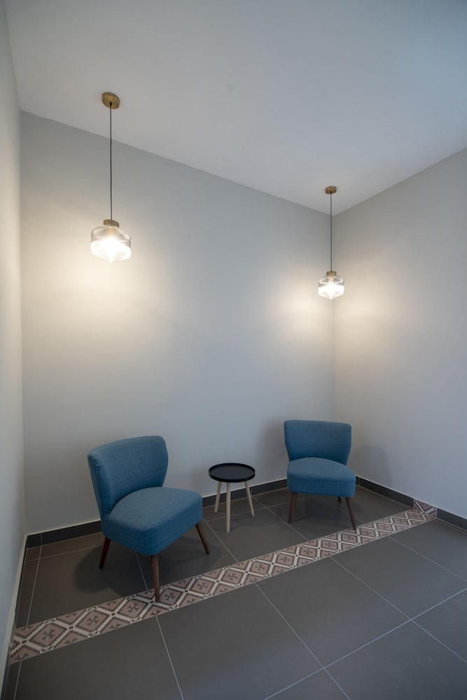 Plaka Arch Suites 19/41