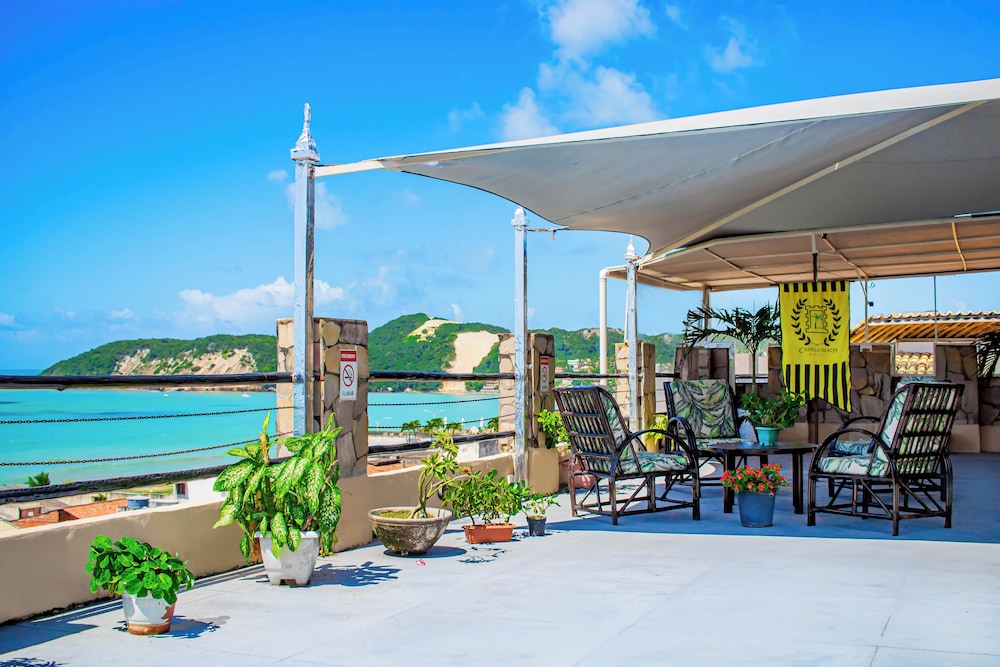 Castelo Beach Hotel 10/64