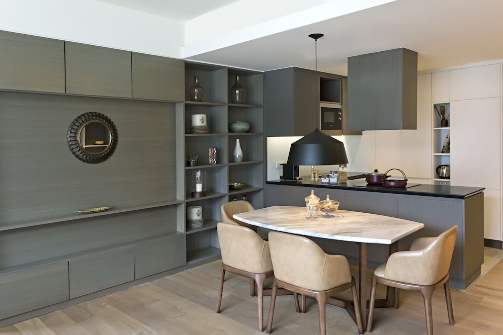 Hyatt Delhi Residences, Aerocity 37/50