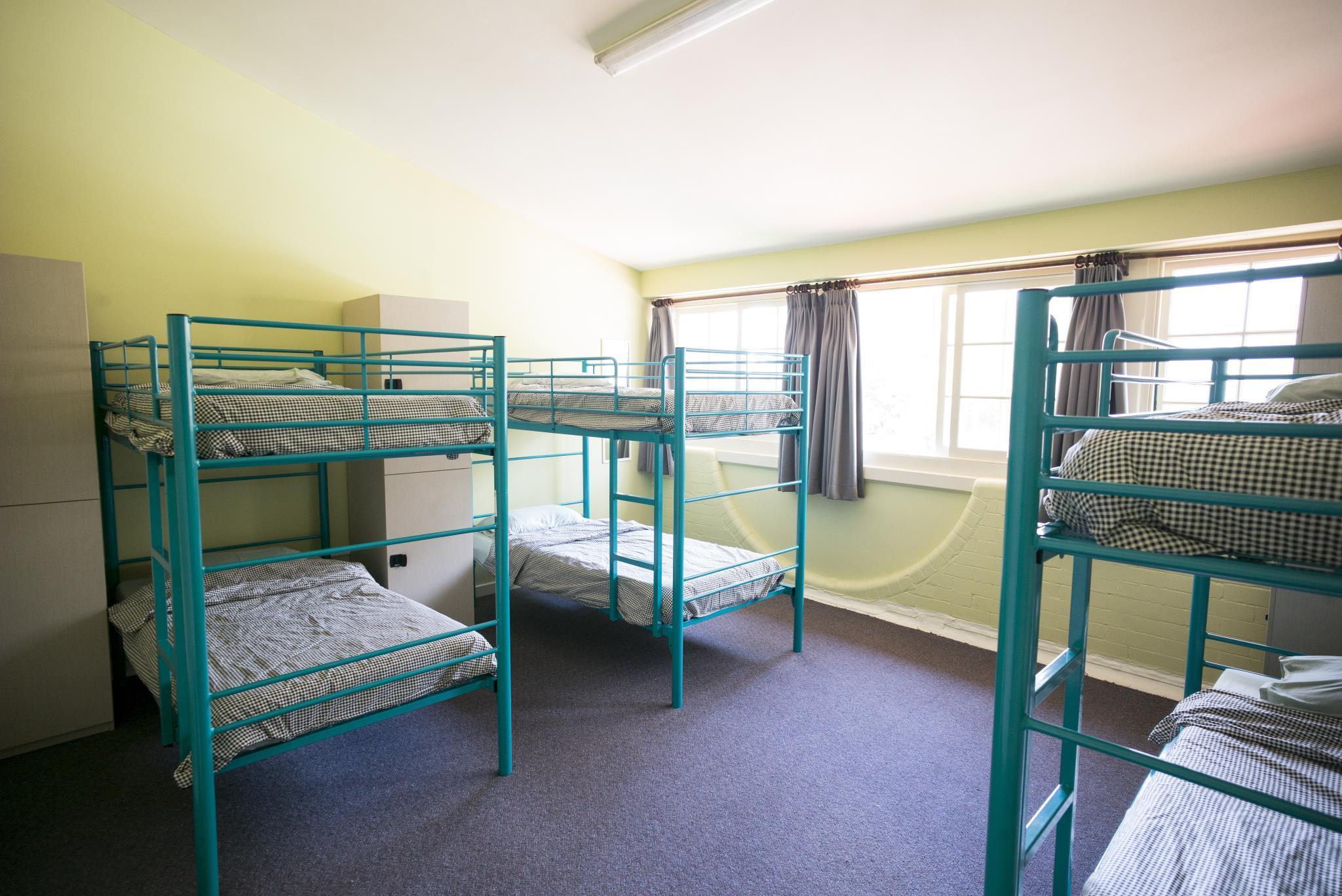 MIXED DORM, 6 BEDS