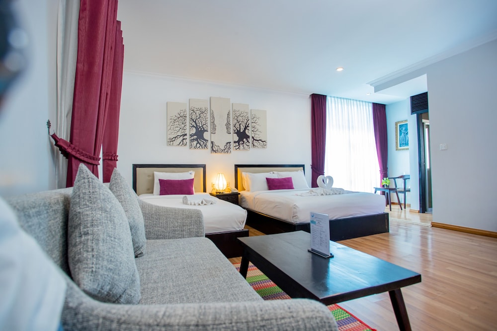 KING GRAND BOUTIQUE HOTEL 51/73