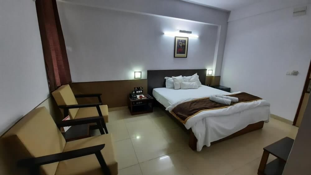 Ymca Tourist Hostel 12/43