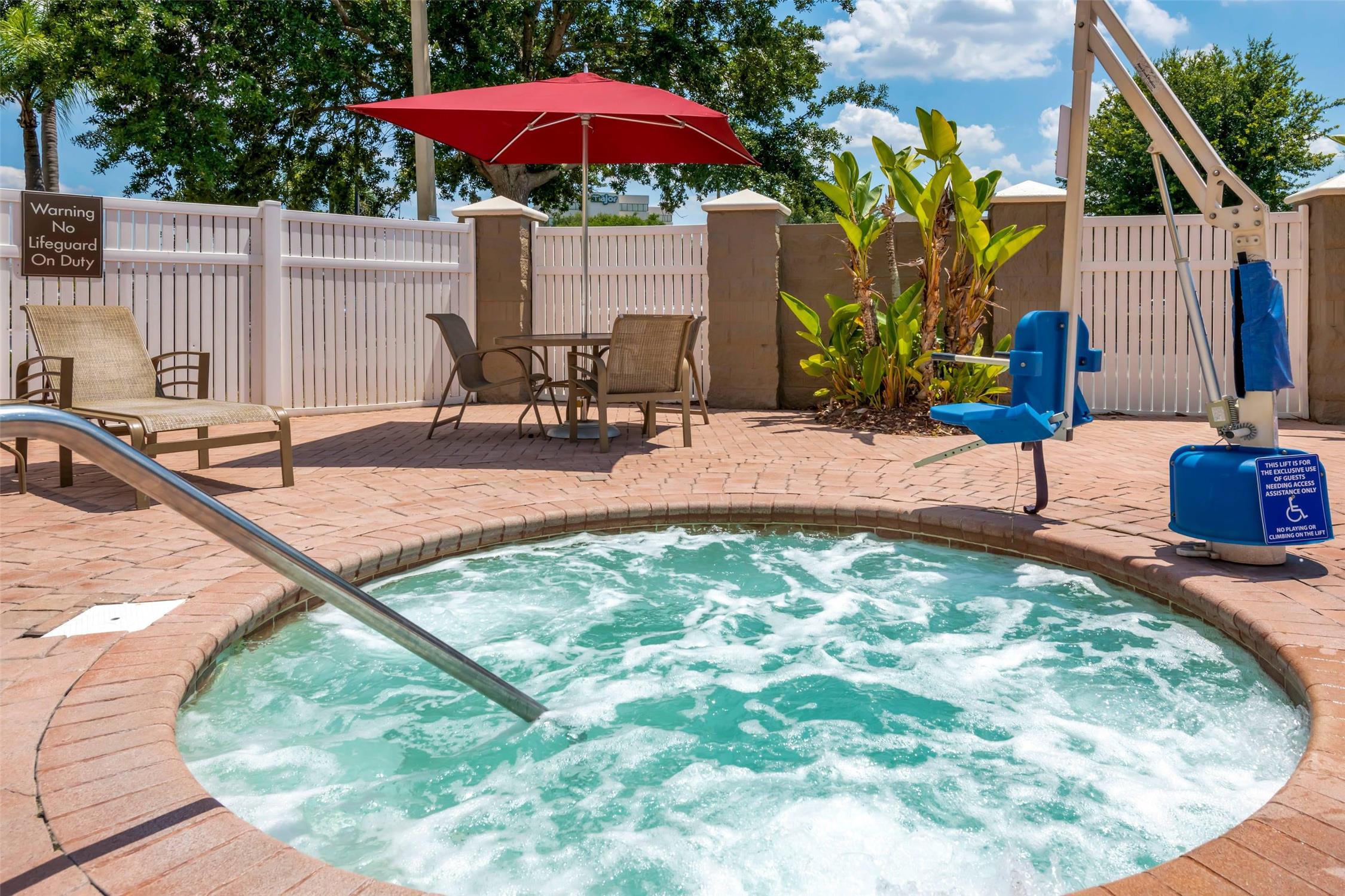 Comfort Suites Near Universal Orlando Resort 10/26