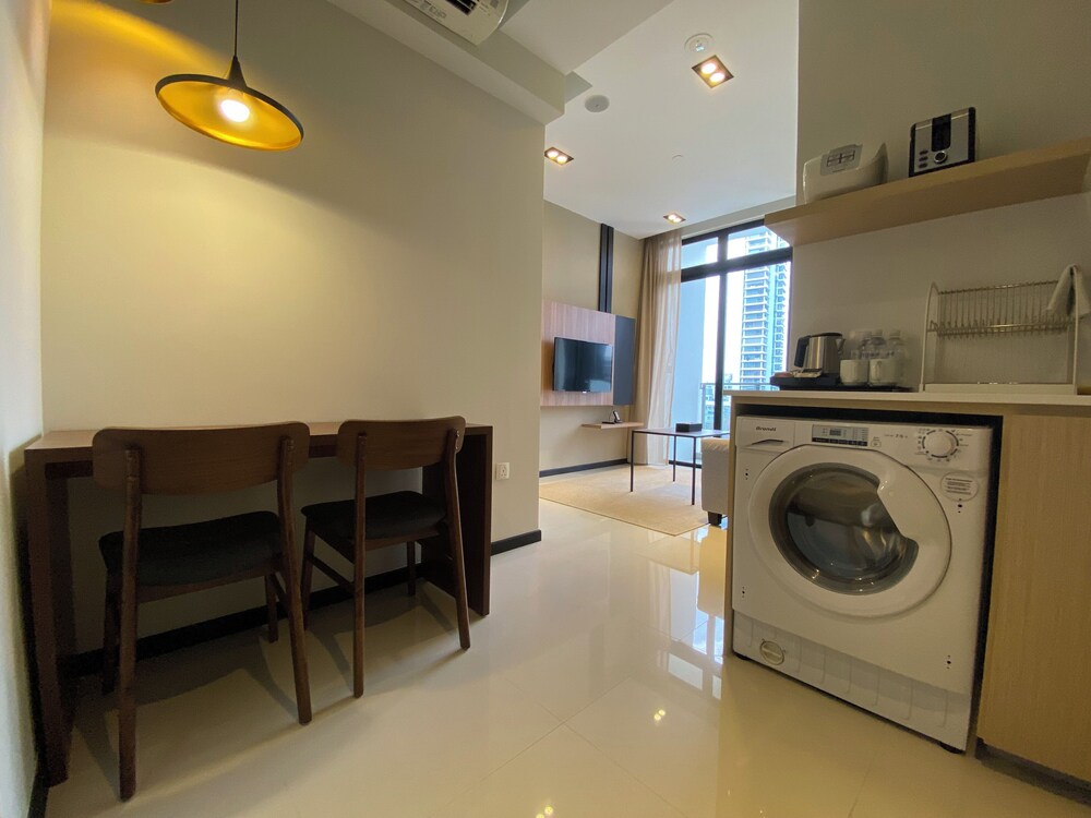 Momentus Serviced Residences Novena 34/50