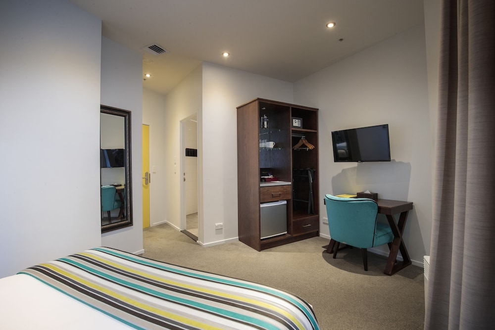 Hotel 115 Christchurch 29/65