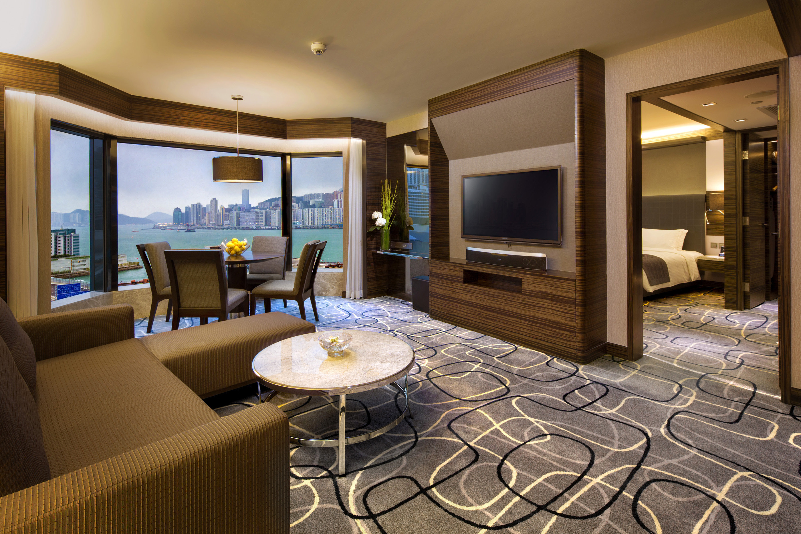New World Millennium Hong Kong 74/77