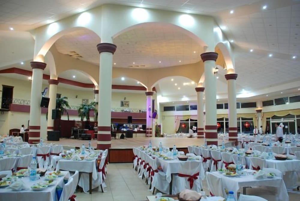 NYSA HOTEL 25/50