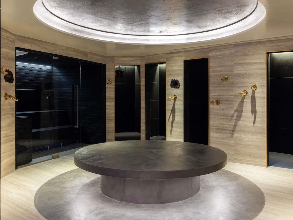 SLS Barcelona Hotel 33/60