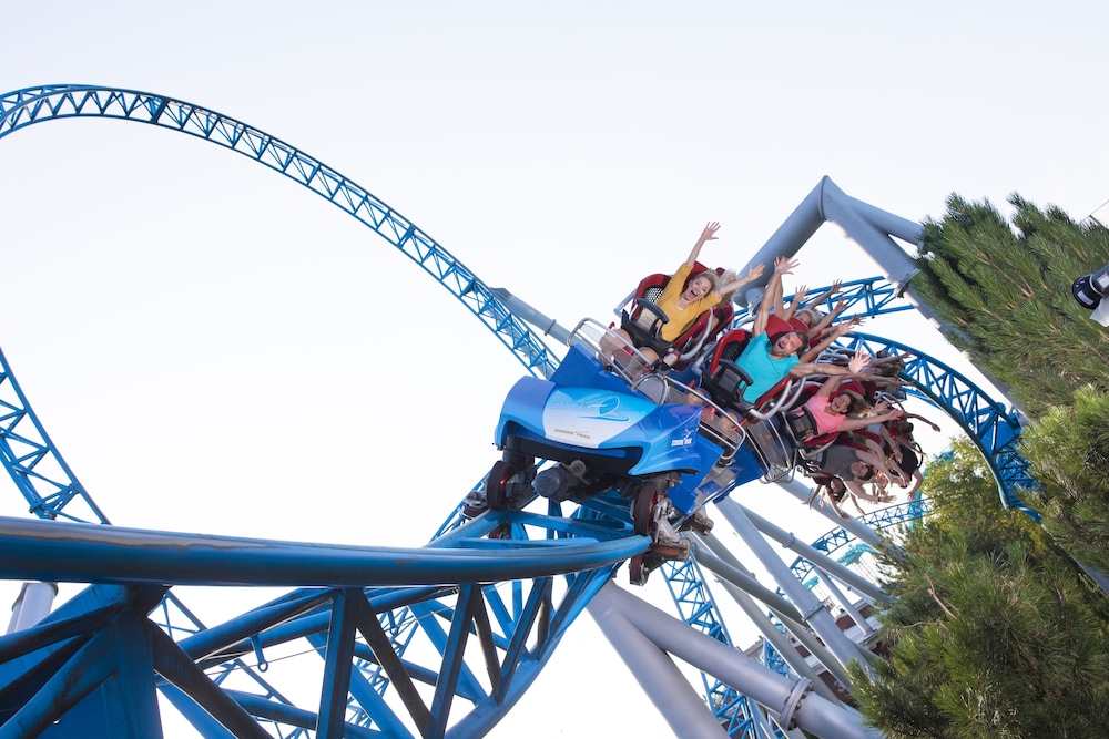 Europa-Park Freizeitpark & Erlebnis-Resort, Hotel Bell Rock 2/50