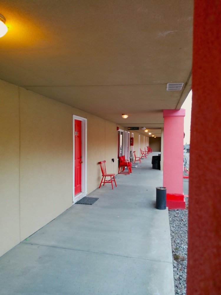 Buena Vista Inn / Motel Delhi NY 22/30