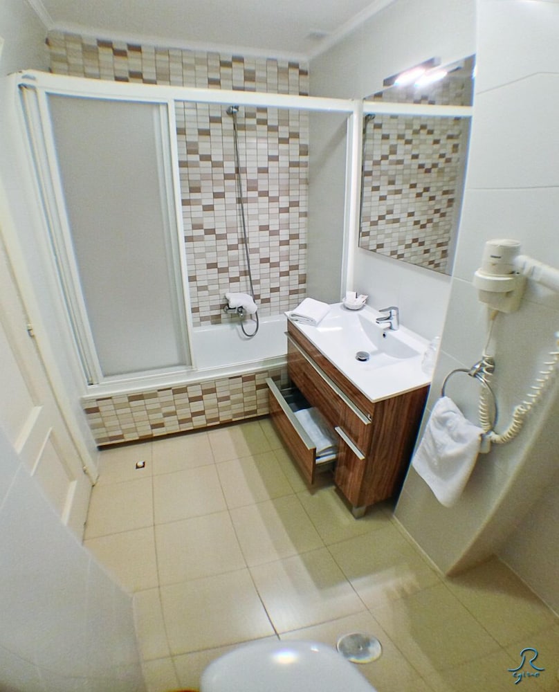 Archa Villa De Suances 49/50