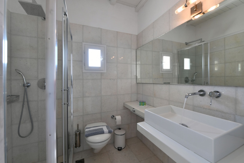 Anthos Apartments 45/50