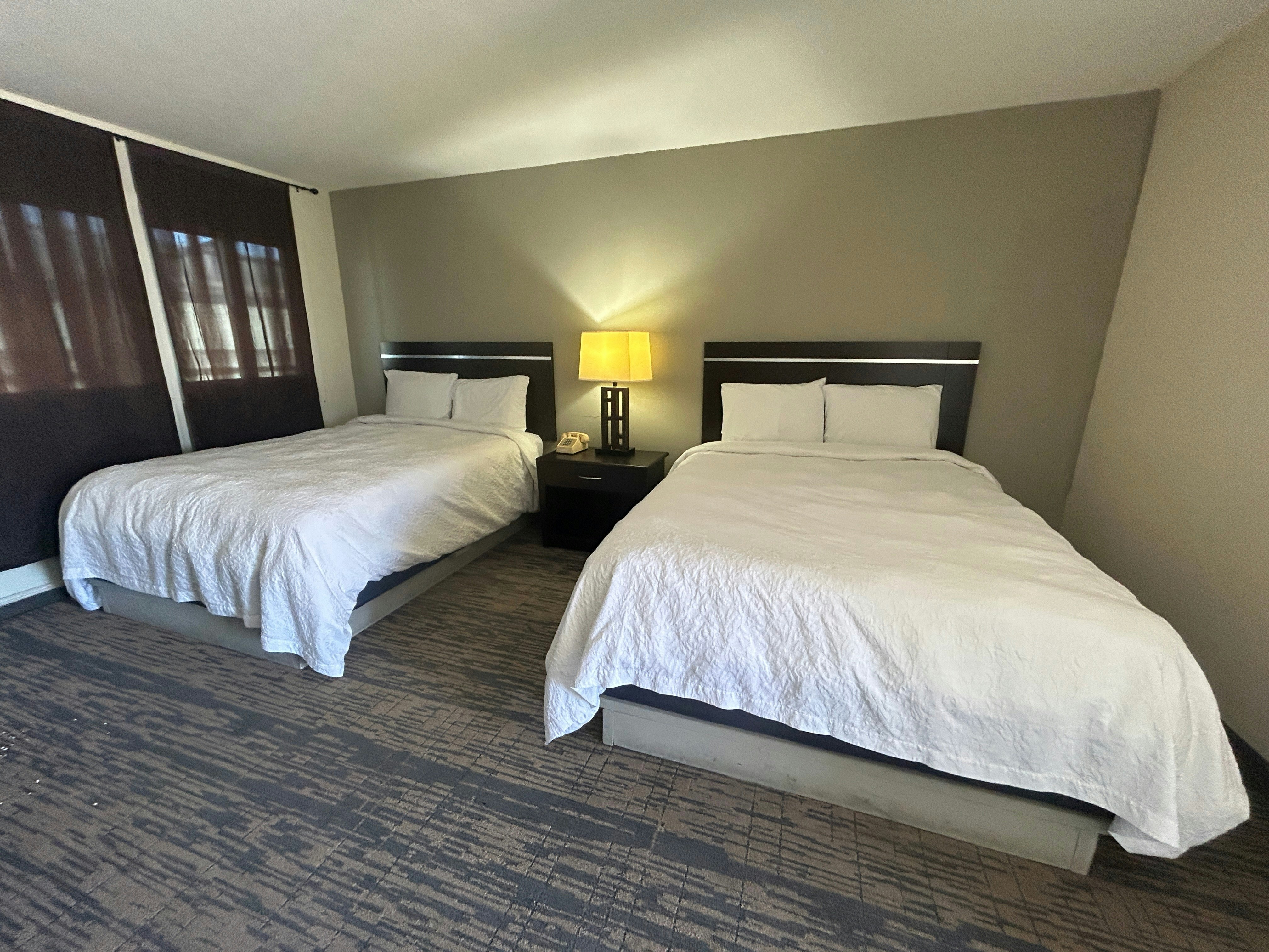 Gateaway Motel Broken Bow NE 13/33
