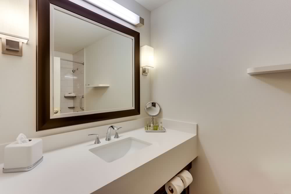 Doubletree By Hilton St Louis Forest Park 10/36