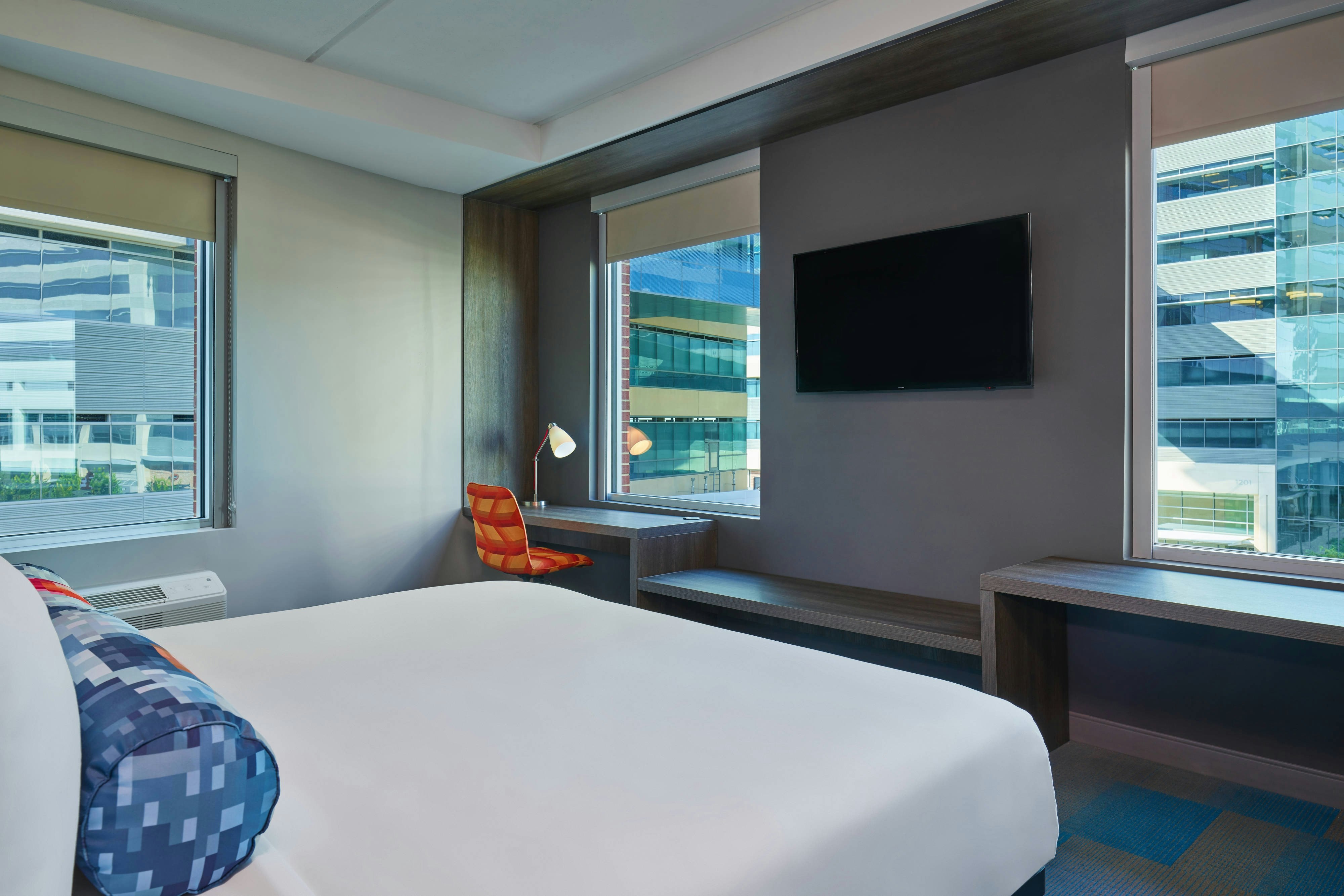 ALOFT RICHARDSON 10/26